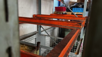 1 Palettenregal, ca. 3,5 lfd. m mit Drahtgitterelementen